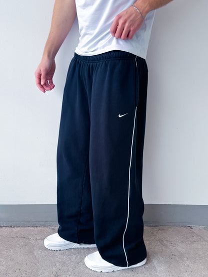 Velvet Graphic Sweats