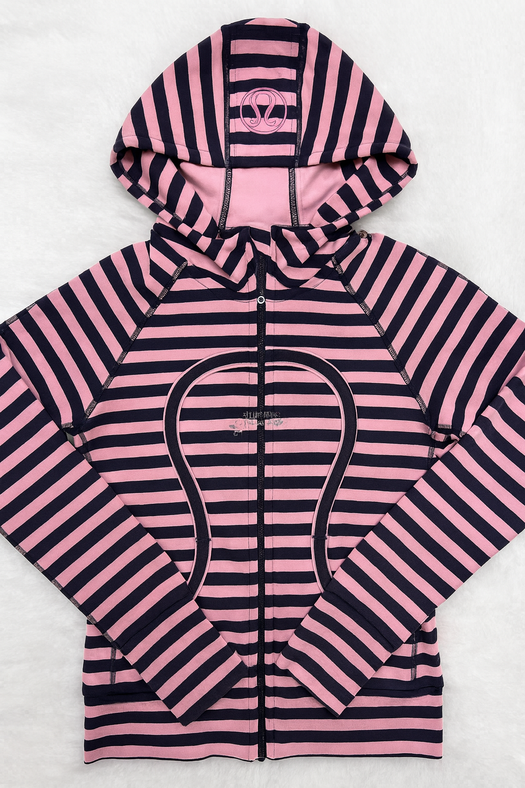 Vintage Scuba Hoodies